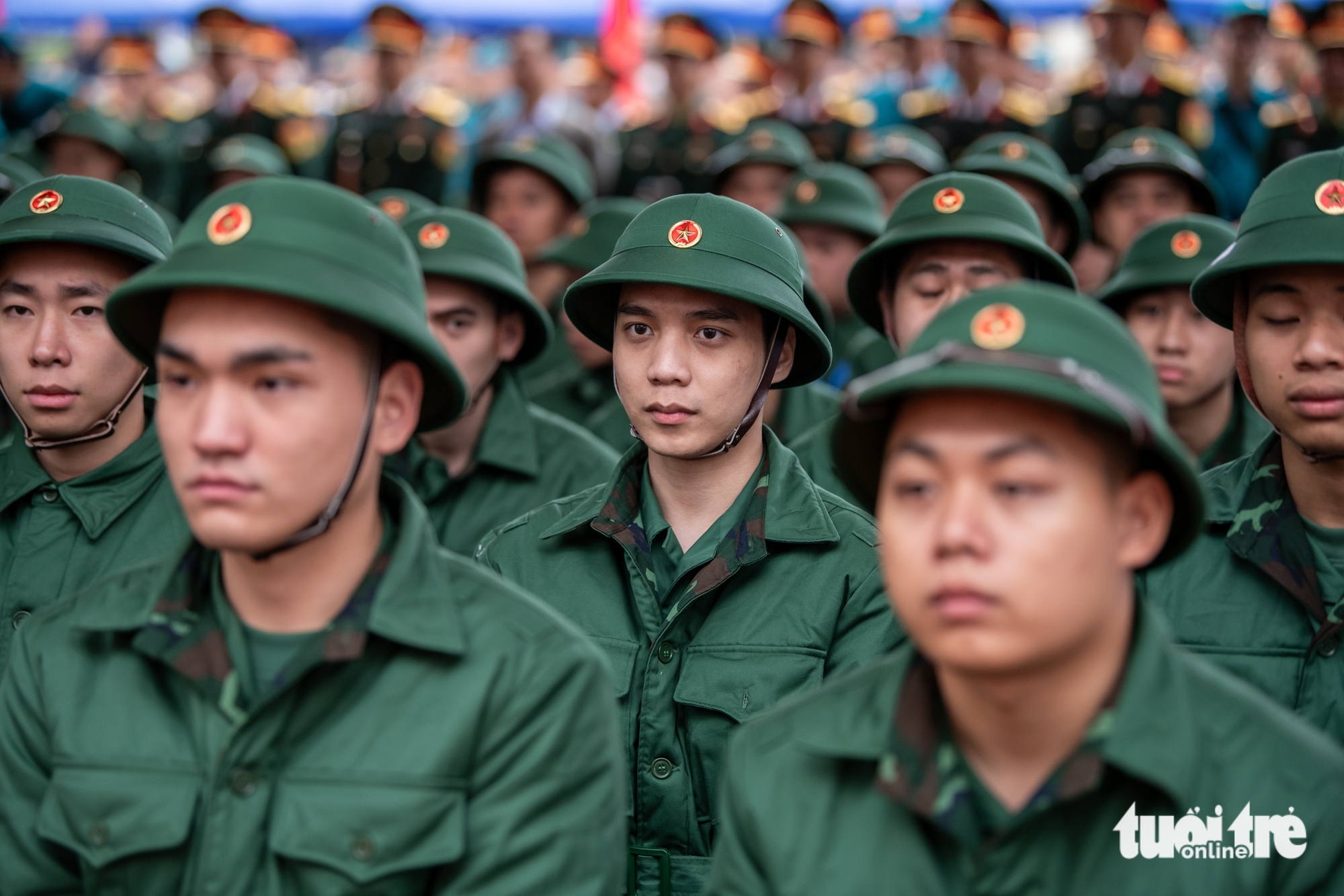 Gần 5.000 thanh niên thủ đô Hà Nội lên đường nhập ngũ 1 nhập ngũ - Ảnh 1.