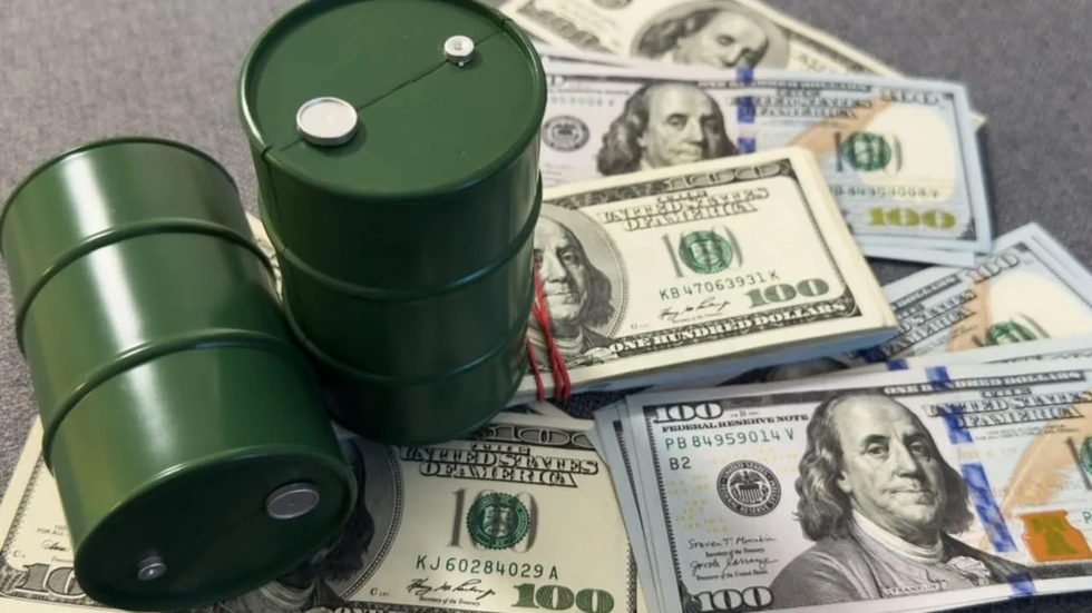 Giá dầu dậy sóng, Nga thu “mỏ vàng” tỷ USD - 1