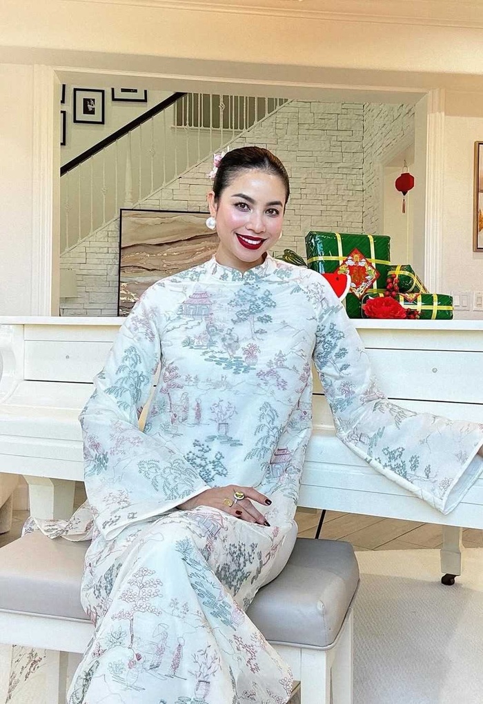 Gia đình để lộ tình trạng của Hoa hậu Phạm Hương ở Mỹ 1 Gia đình để lộ tình trạng của Hoa hậu Phạm Hương ở Mỹ