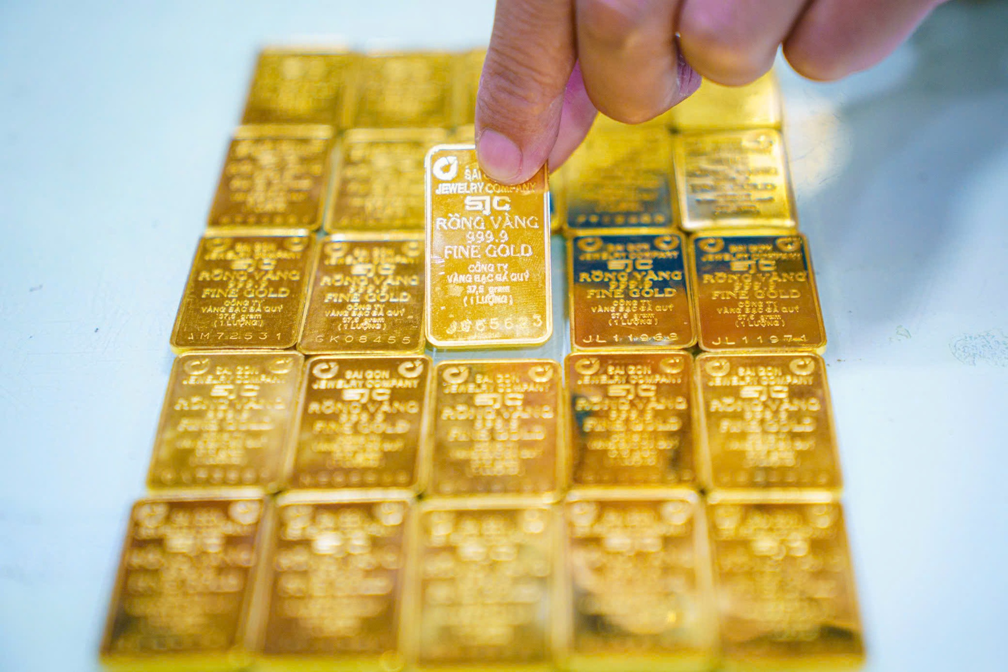 Giá vàng miếng SJC tăng trở lại vào cuối ngày 20-3- Ảnh 1. Giá vàng miếng SJC tăng trở lại vào cuối ngày 20-3- Ảnh 1.