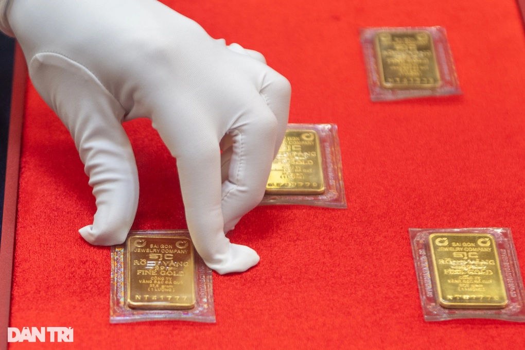 Giá vàng miếng giảm gần 21 triệu đồng/lượng từ đỉnh - 1