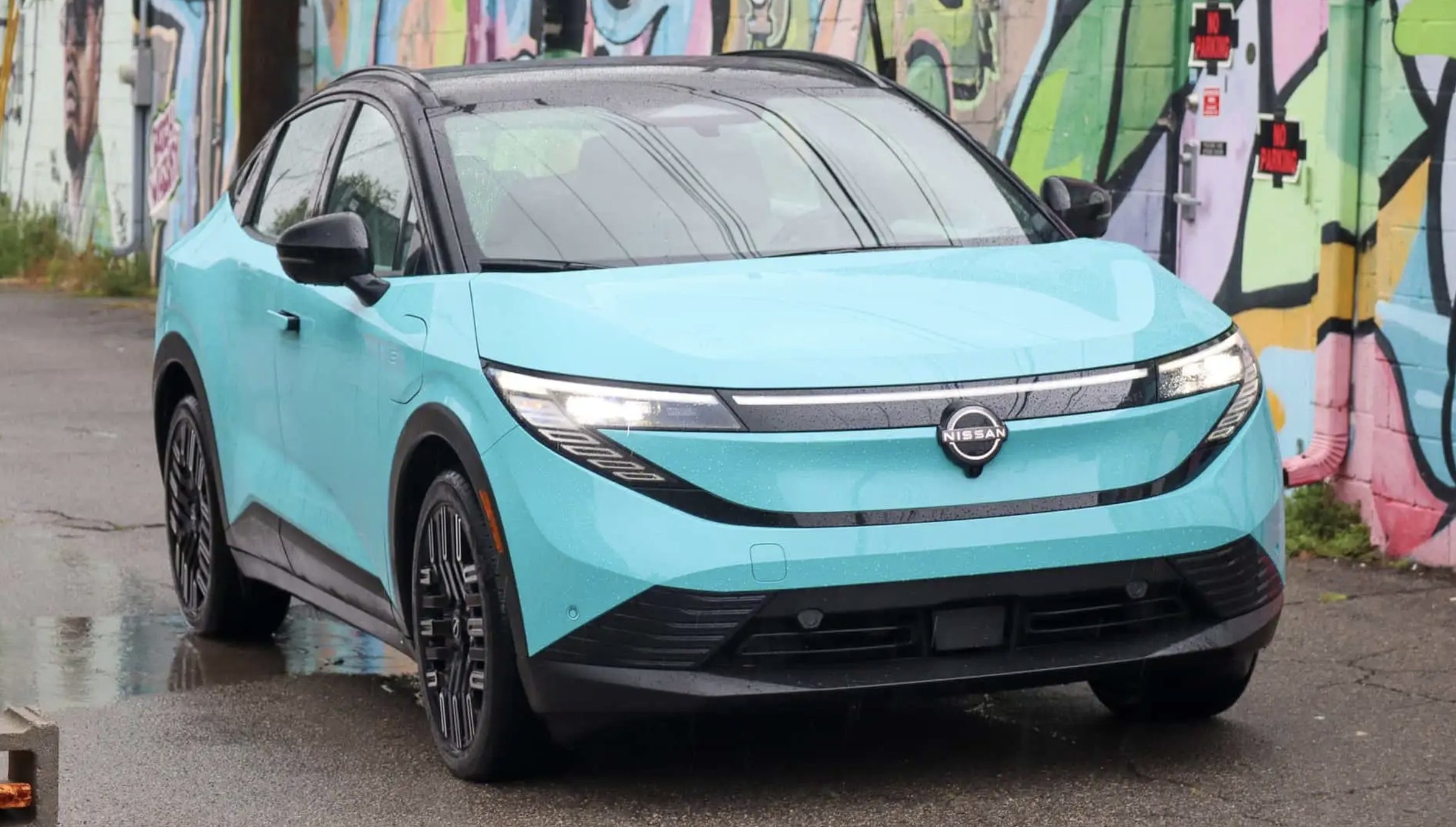 Giá xăng dầu liên tục biến động, lượng tìm kiếm xe điện gia tăng - Ảnh 2.