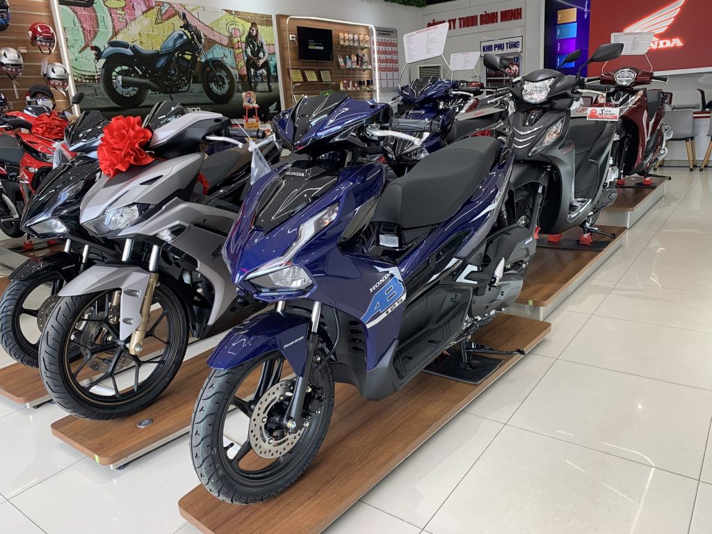 Giá xe máy Honda Air Blade mới nhất tháng 3/2026- Ảnh 1.