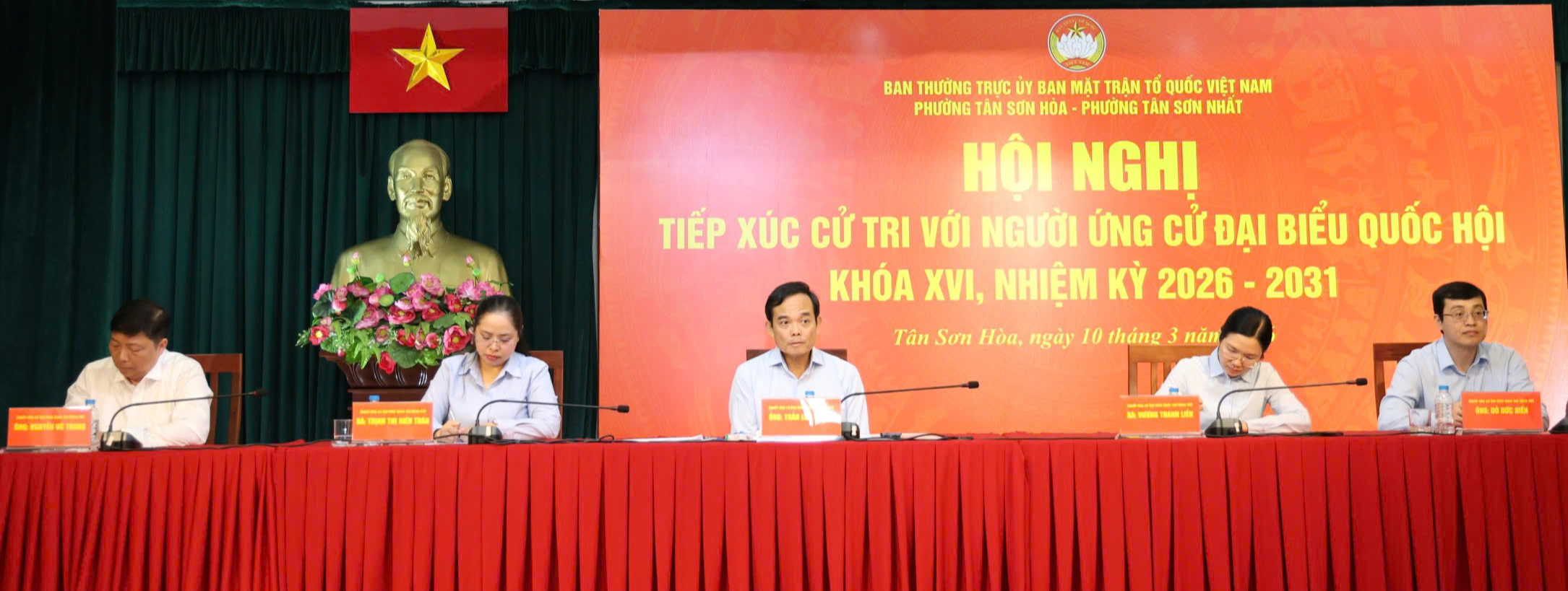 Bí thư Thành ủy TPHCM: Giao thông kết nối sân bay Tân Sơn Nhất 