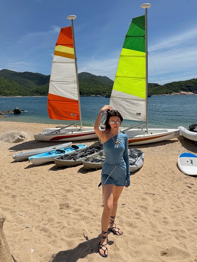 Giày, dép xỏ ngón mang đến sự thoải mái cho những ngày hè- Ảnh 2.