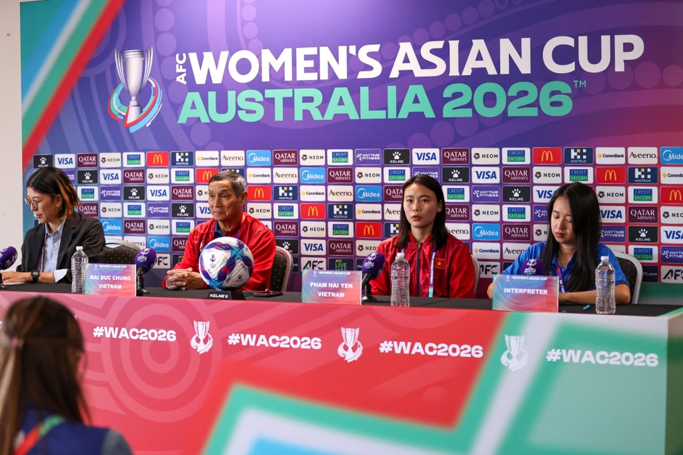 HLV Mai Đức Chung đánh giá cao cầu thủ nhập tịch của tuyển nữ Đài Loan - 1