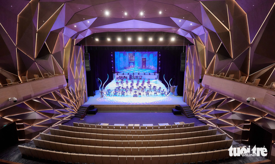 Hà Nội muốn chi 2.000 tỉ xây thêm nhà hát 2.500 chỗ ngồi 1 Hà Nội muốn chi 2.000 tỉ xây thêm nhà hát 2.500 chỗ ngồi - Ảnh 1.