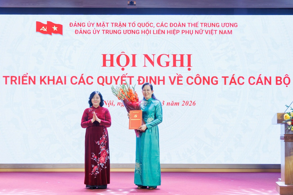 Hai nữ Ủy viên Trung ương được Bộ Chính trị điều động vị trí công tác - 1