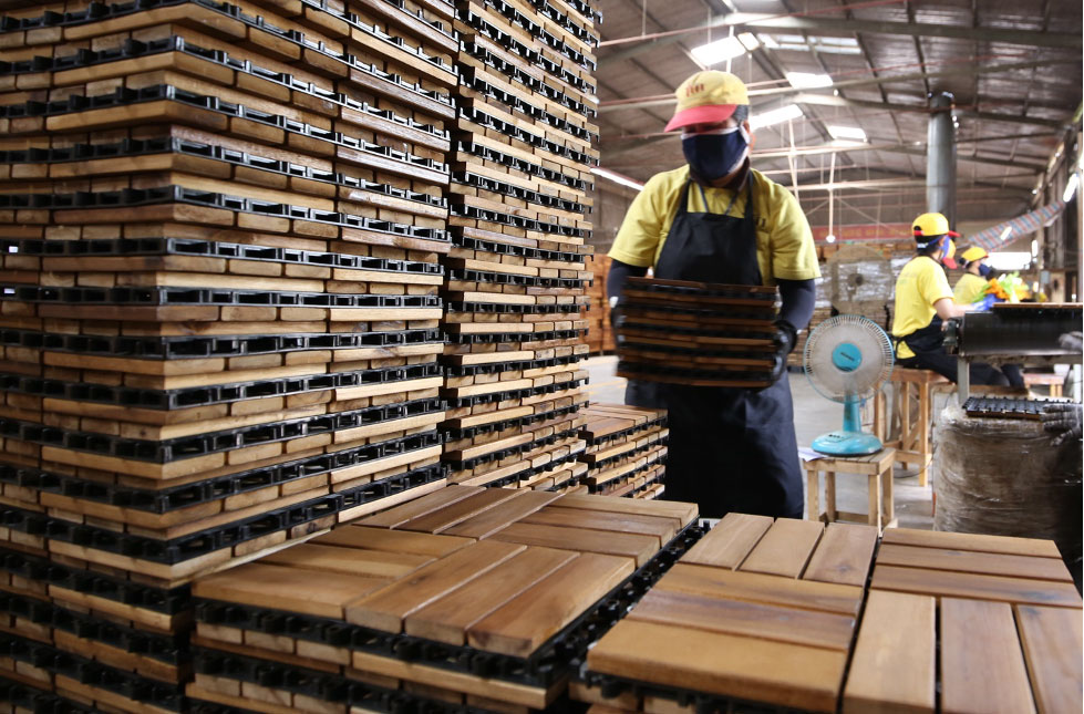 Hành trình đưa hàng Việt chinh phục thế giới - Ảnh 1. Hành trình đưa hàng Việt chinh phục thế giới - Ảnh 1.