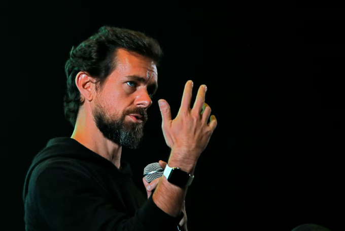 Jack Dorsey nói chuyện với sinh viên trong một buổi tọa đàm tại Viện Công nghệ Ấn Độ ở New Delhi, Ấn Độ, ngày 12/11/2018. Ảnh: Reuters