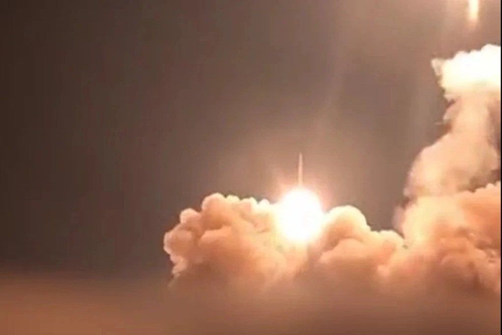 Hezbollah chính thức tham chiến cùng Iran, ồ ạt tập kích Israel - 1