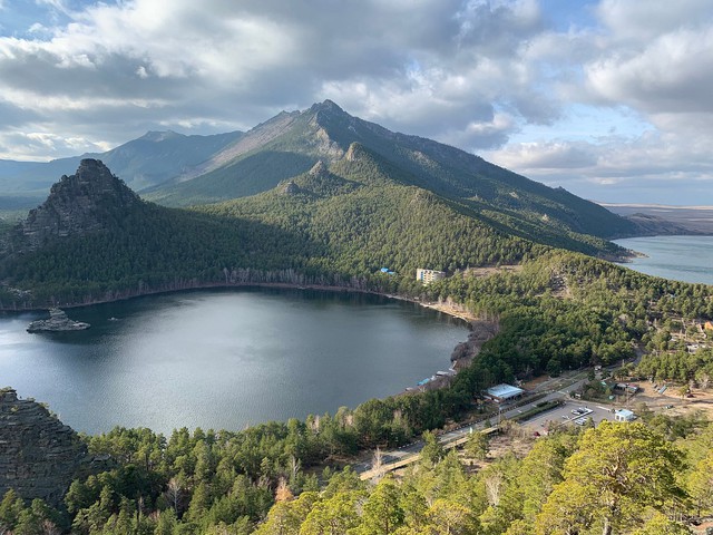 Hộ chiếu thăng hạng kỷ lục, khách Việt có thể book ngay vé tới 