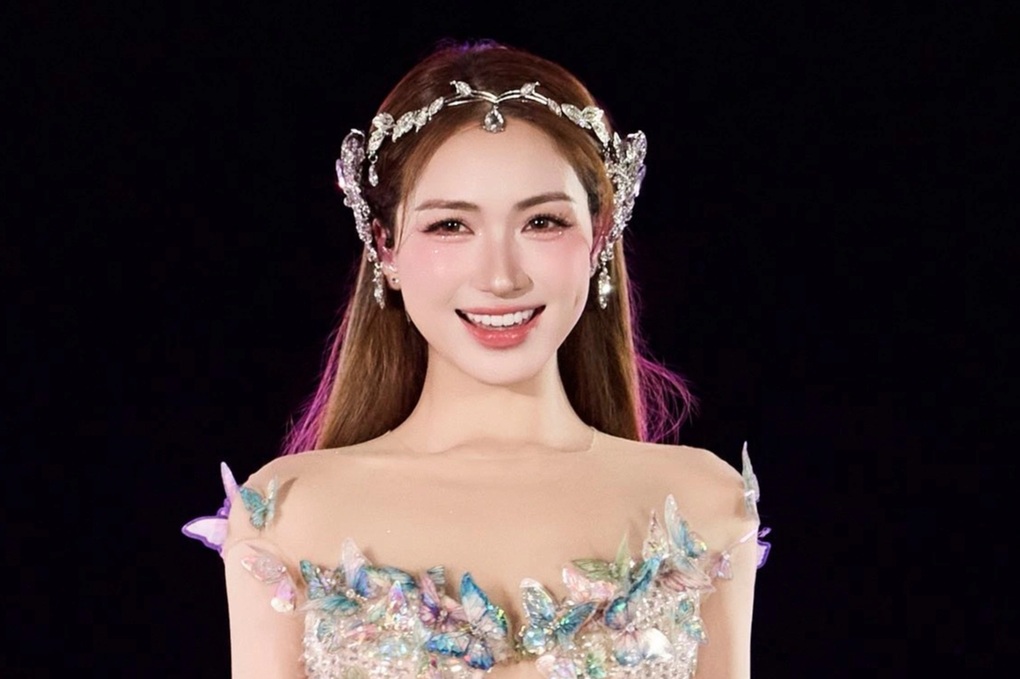 Hòa Minzy được chọn là Gương mặt trẻ Việt Nam tiêu biểu 2025 - 1