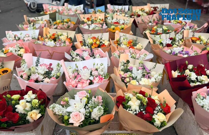 Thị trường quà tặng 8/3/2026 sôi động: Hoa, mỹ phẩm và quà cá nhân hóa “lên ngôi