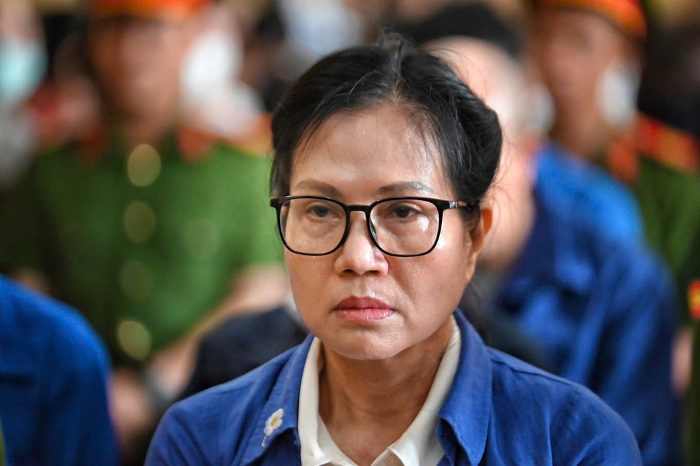 Hoãn phiên phúc thẩm xét xử cựu Tổng Giám đốc SJC Lê Thúy Hằng - 1