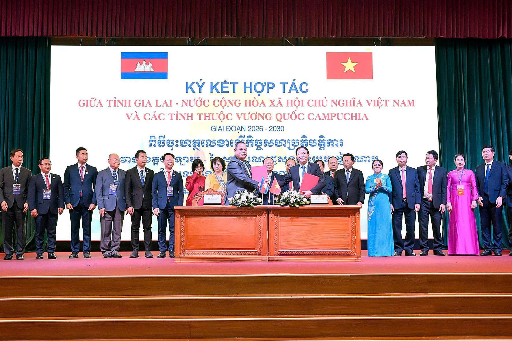 Hoàng Anh Gia Lai, PISICO Bình Định đầu tư hàng ngàn tỉ đồng vào Lào 6 Hoàng Anh Gia Lai, PISICO Bình Định đầu tư hàng ngàn tỉ đồng vào Lào - Ảnh 7.