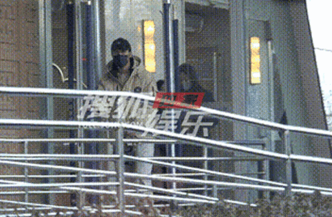 Hoảng hốt không nhận ra trai đẹp gen Z sau khi có con với nữ đại gia 1 đời chồng- Ảnh 5.