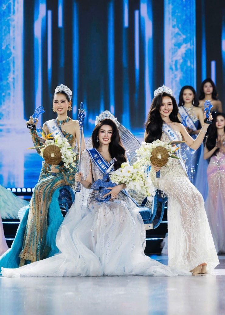 Học vấn của tân Hoa hậu và hai Á hậu Miss World Vietnam 2025 - 1