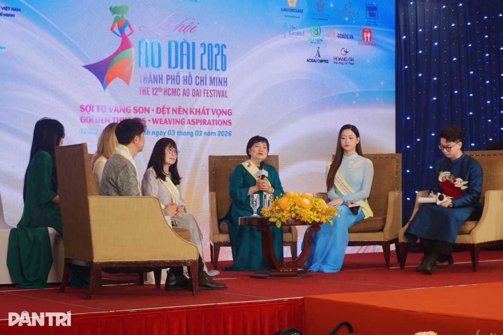 Hơn 50.000 người đăng ký đồng diễn tại Lễ hội Áo dài TPHCM lần thứ 12 - 1