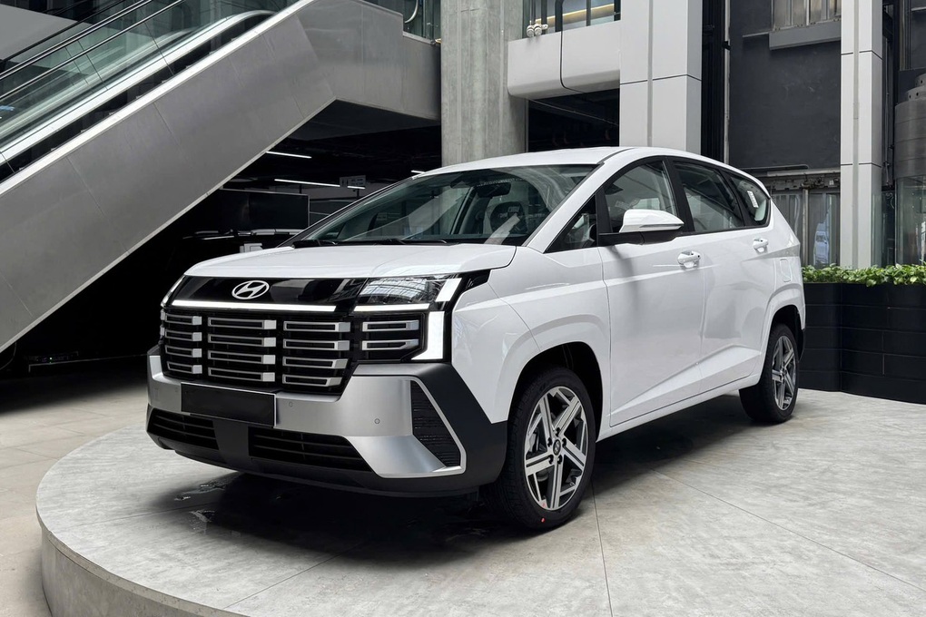 Hyundai Stargazer 2026 về đại lý, giá từ 489 triệu đồng, đấu Xpander - 1