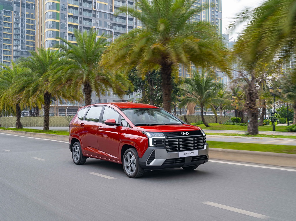 Hyundai Stargazer mới giá từ 569 triệu, tiếp tục là xe MPV rẻ nhất thị trường Việt - Ảnh 1.