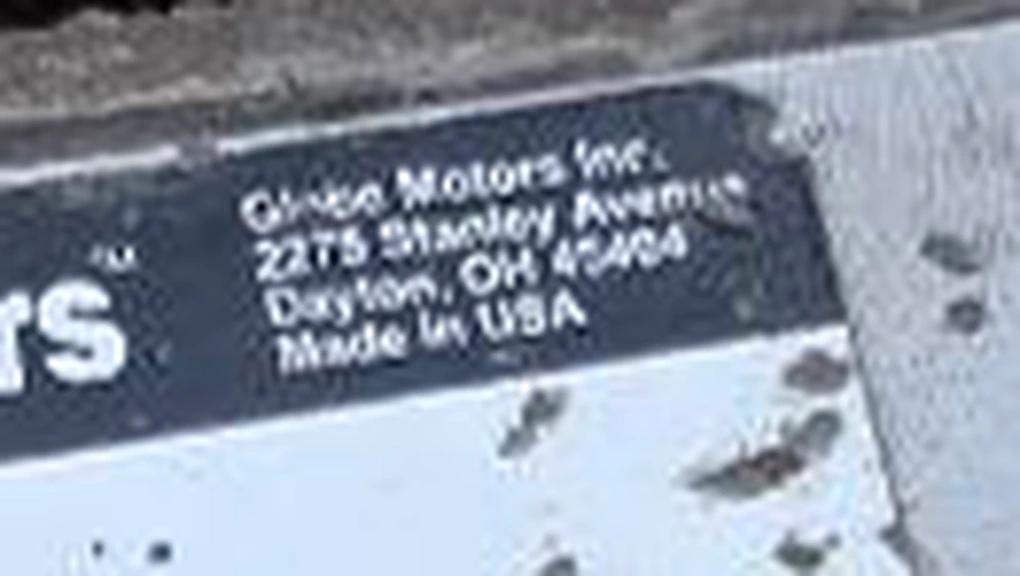 Iran công bố mảnh vỡ tên lửa rơi xuống trường nữ sinh làm 175 người chết - 2