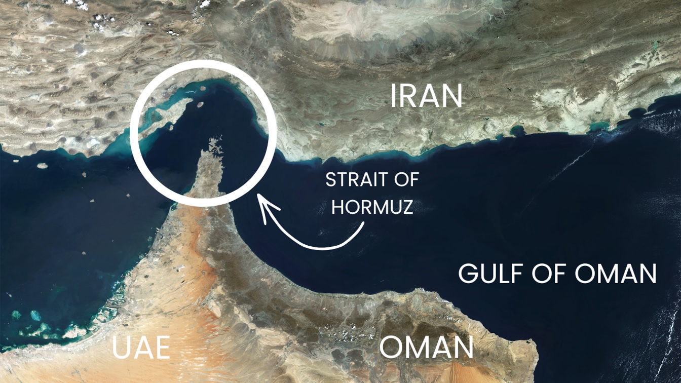 Iran đóng cửa eo biển Hormuz, nhiều nước Trung Đông ngừng sản xuất dầu - Ảnh 1. Iran đóng cửa eo biển Hormuz, nhiều nước Trung Đông ngừng sản xuất dầu - Ảnh 1.