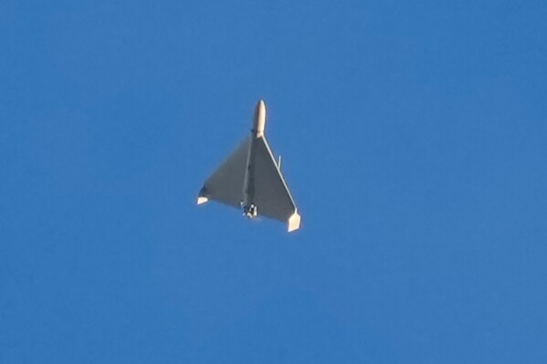 Iran đổi chiến thuật, Mỹ và Israel sắp nếm mùi Ukraine? - Ảnh 1.