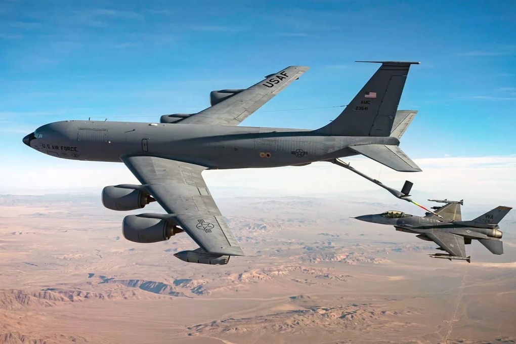 Iran nêu lý do máy bay tiếp nhiên liệu của Mỹ rơi ở Iraq - 1