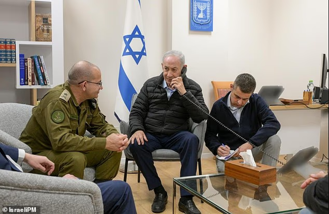 Chủ quan khiến quan chức an ninh hàng đầu Iran thiệt mạng? - Ảnh 1.