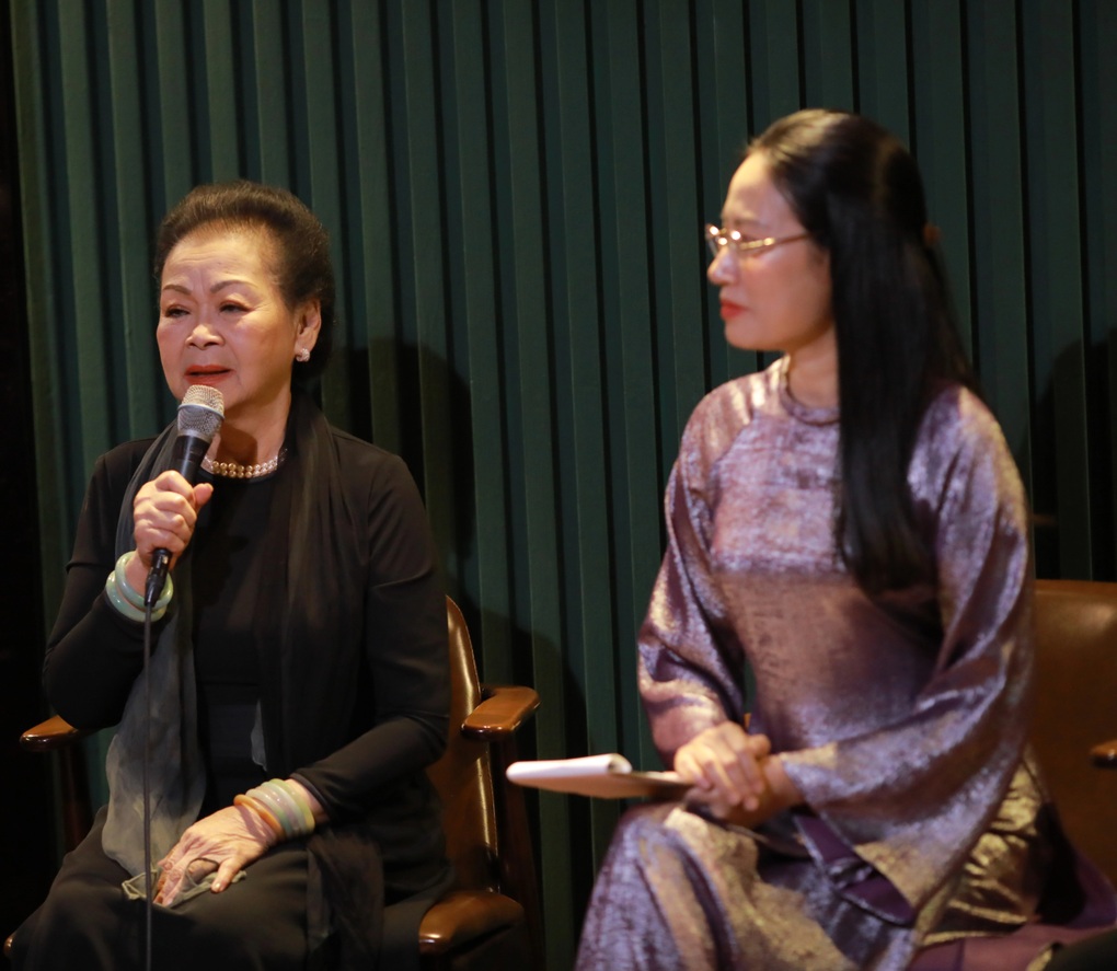 Khánh Ly tuổi 81 sau đột quỵ: “Hát cùng nguồn cội”, không sợ cái chết - 1