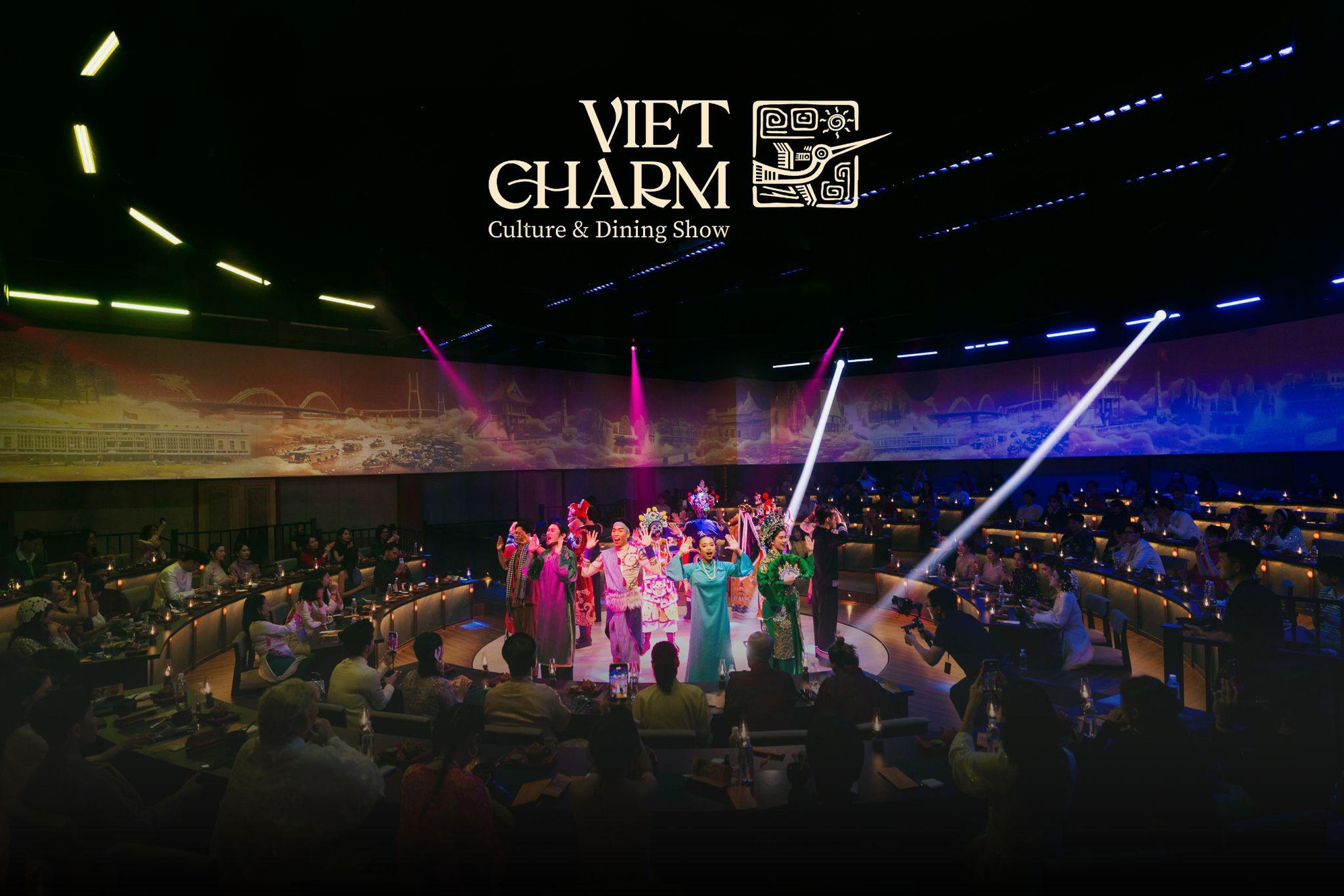 Vietcharm - Khi di sản được Vietcharm - Khi di sản được