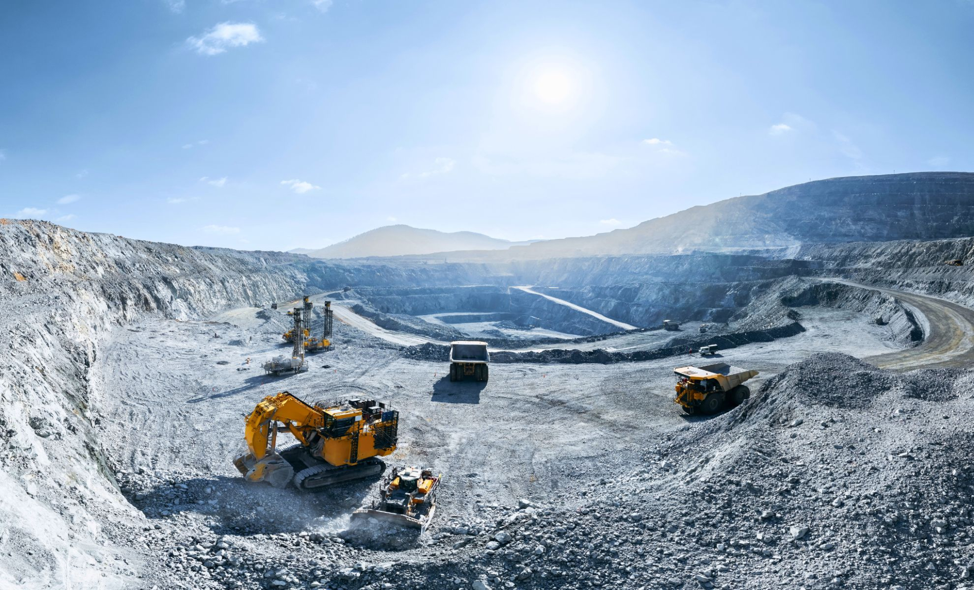 Kho báu trị giá 1.500 tỷ USD nằm trong một ngọn núi lửa cổ đại khiến Mỹ 