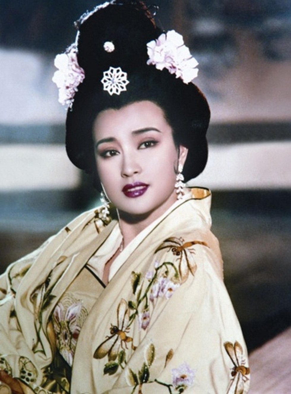 Khối tài sản khủng và di chúc gây sốc của “Võ Tắc Thiên” Lưu Hiểu Khánh - 1