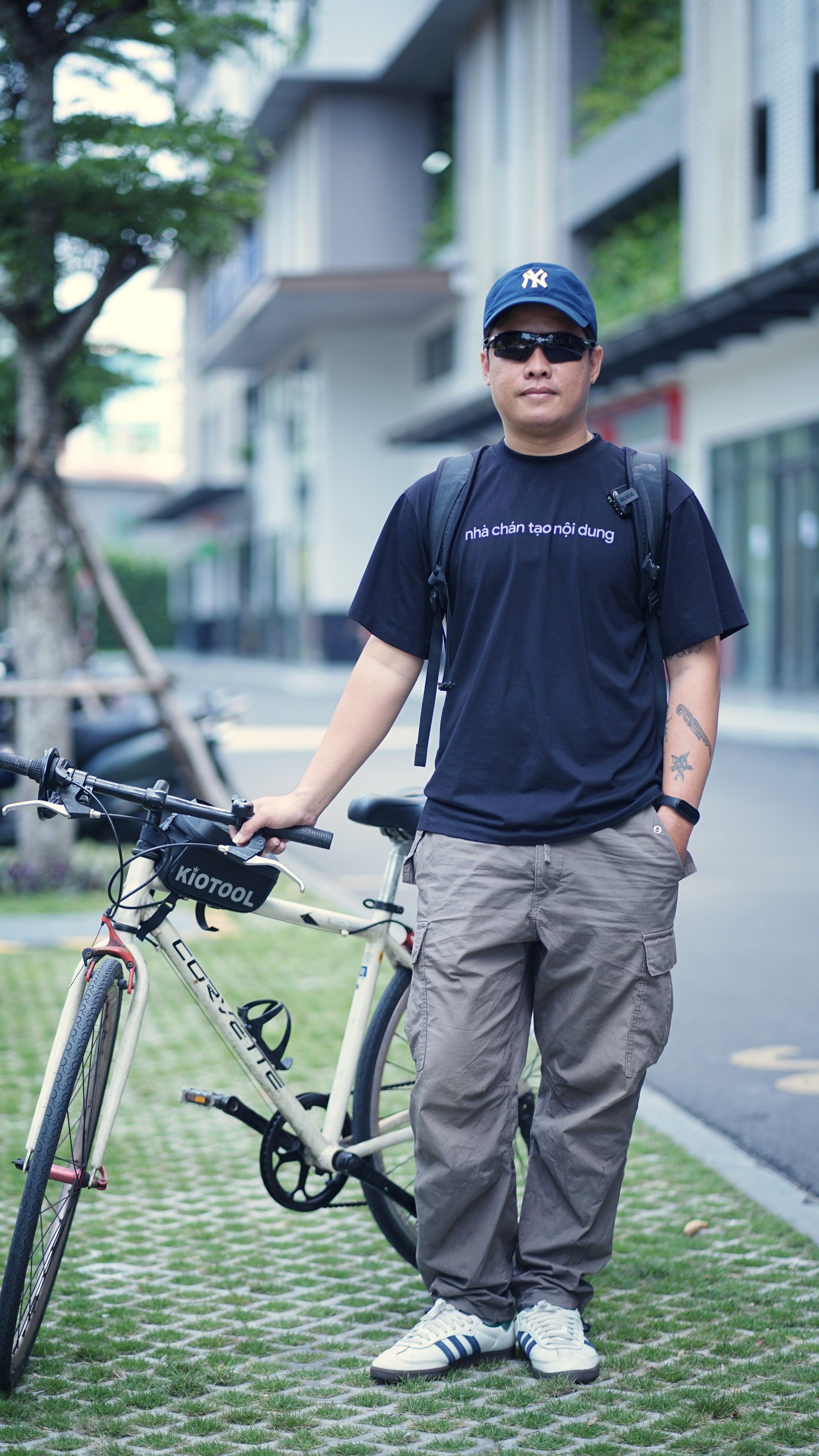 Xăng biến động, chàng trai văn phòng đạp xe 24km/ngày đi làm: Không chỉ tiết kiệm mà còn “lột xác” body sau 10 ngày- Ảnh 1.