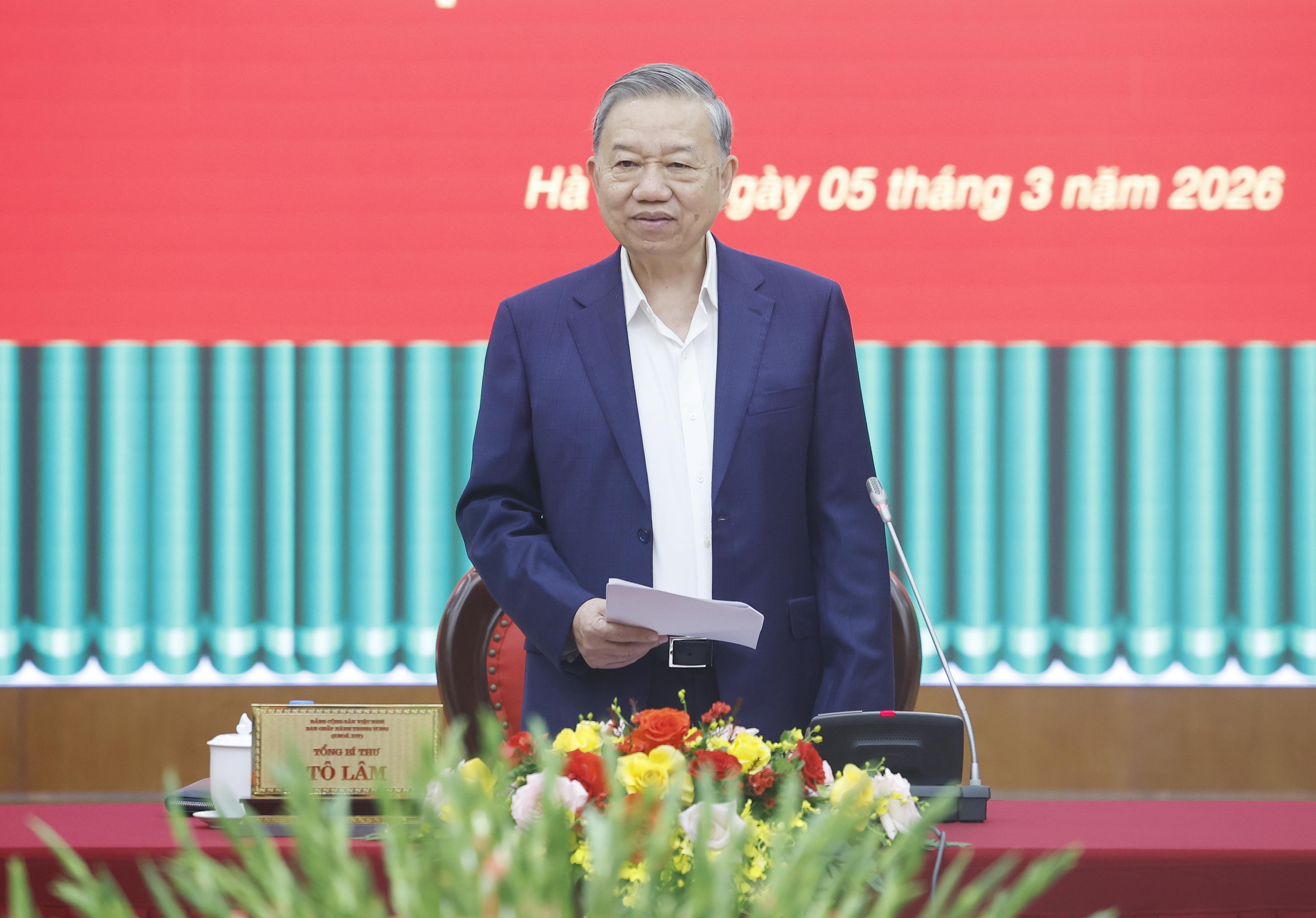 Tổng Bí thư: Phát hiện nguy cơ trước khi hình thành sai phạm- Ảnh 1.