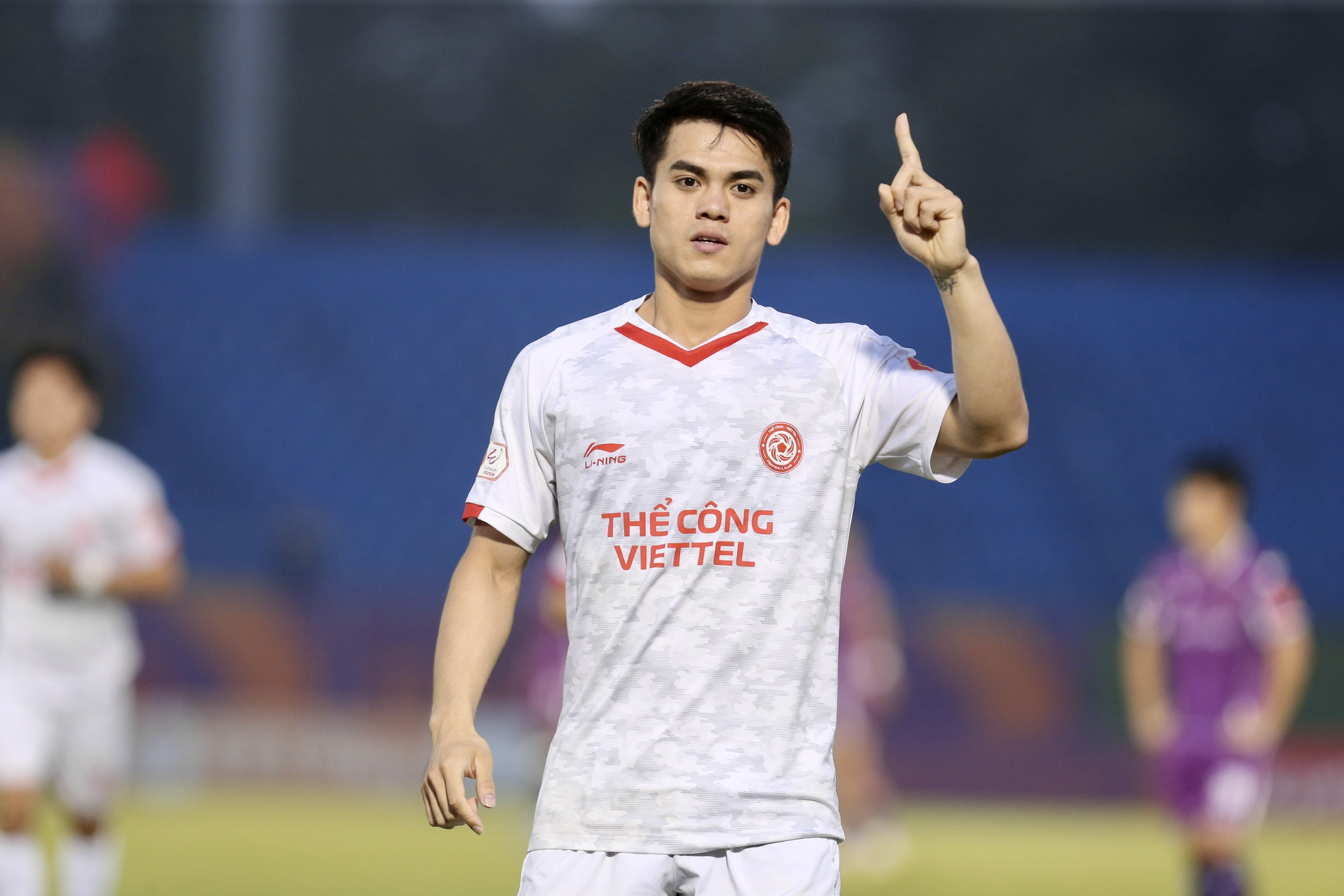 Khuất Văn Khang ghi bàn và kiến tạo, Thể Công Viettel thắng đẹp Becamex TP.HCM- Ảnh 1.