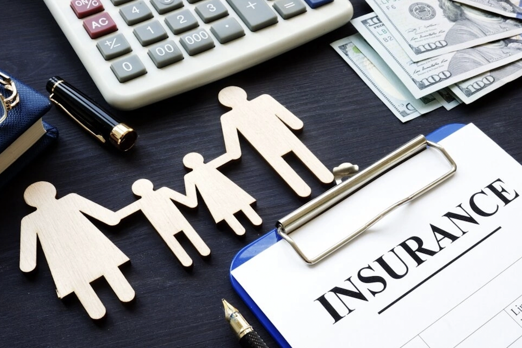 Kỷ lục bảo hiểm 300 triệu USD và khẩu vị giữ tiền của giới siêu giàu - 1