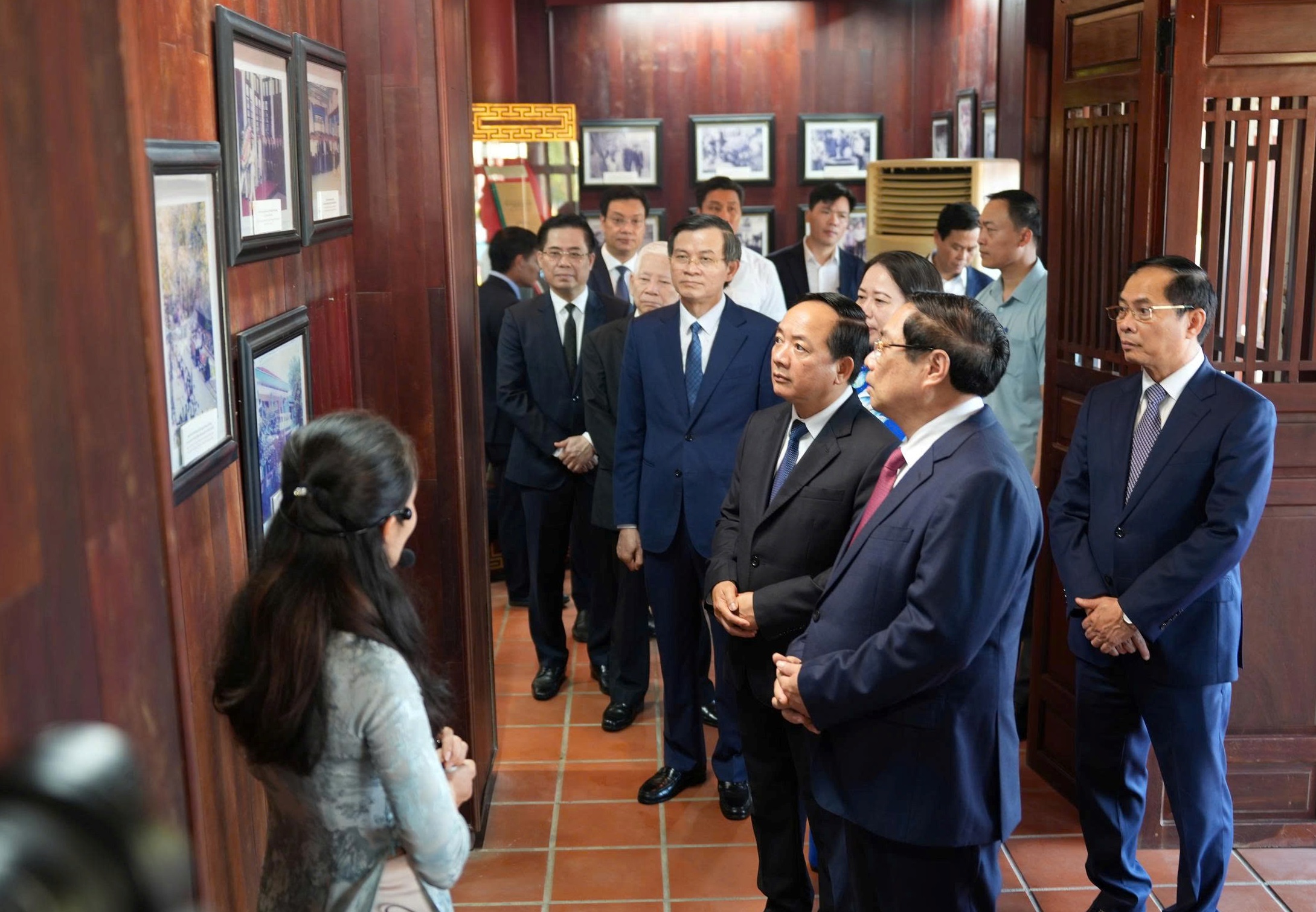 Kỷ niệm 120 năm ngày sinh Thủ tướng Phạm Văn Đồng: Biểu tượng phụng sự Tổ quốc - Ảnh 1.