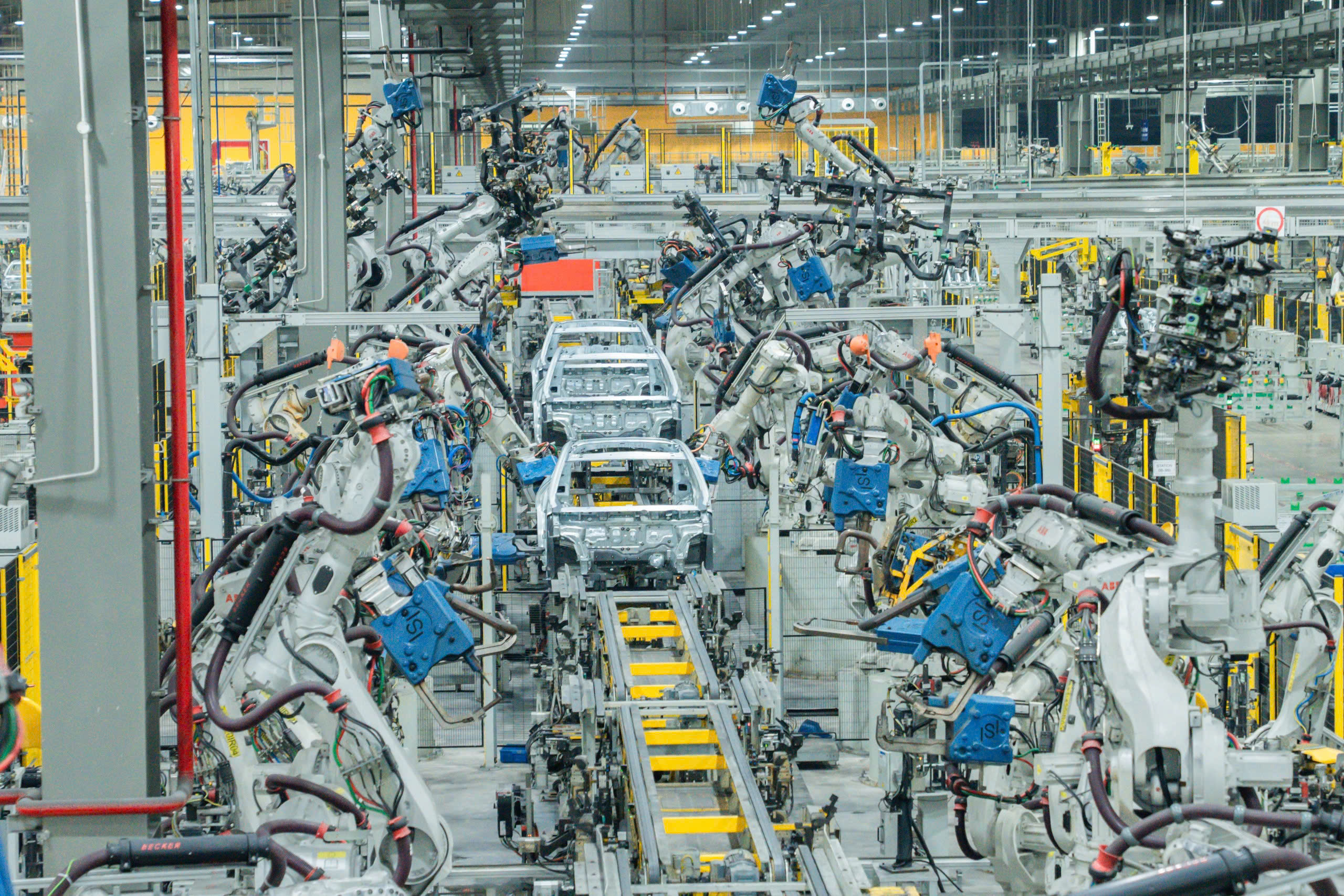 Kỳ vọng sớm có thêm thương hiệu ô tô Việt 1 Kỳ vọng sớm có thêm thương hiệu ô tô Việt - Ảnh 1.