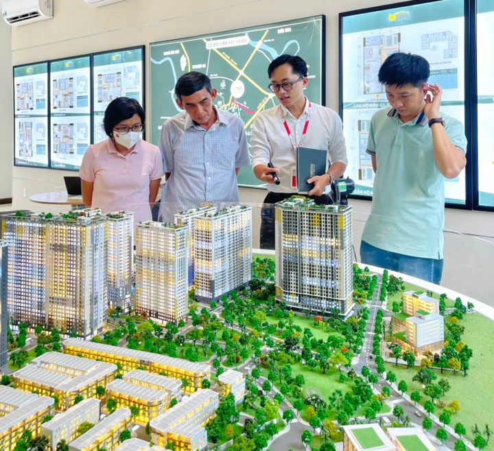 Lãi suất tăng, áp lực đè nặng lên vai người mua nhà- Ảnh 3.