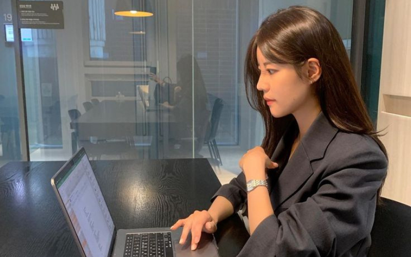 Đi học có thi cuối kỳ, đi làm có buổi đánh giá tái ký hợp đồng: Làm sao để không bị đánh rớt?- Ảnh 1.