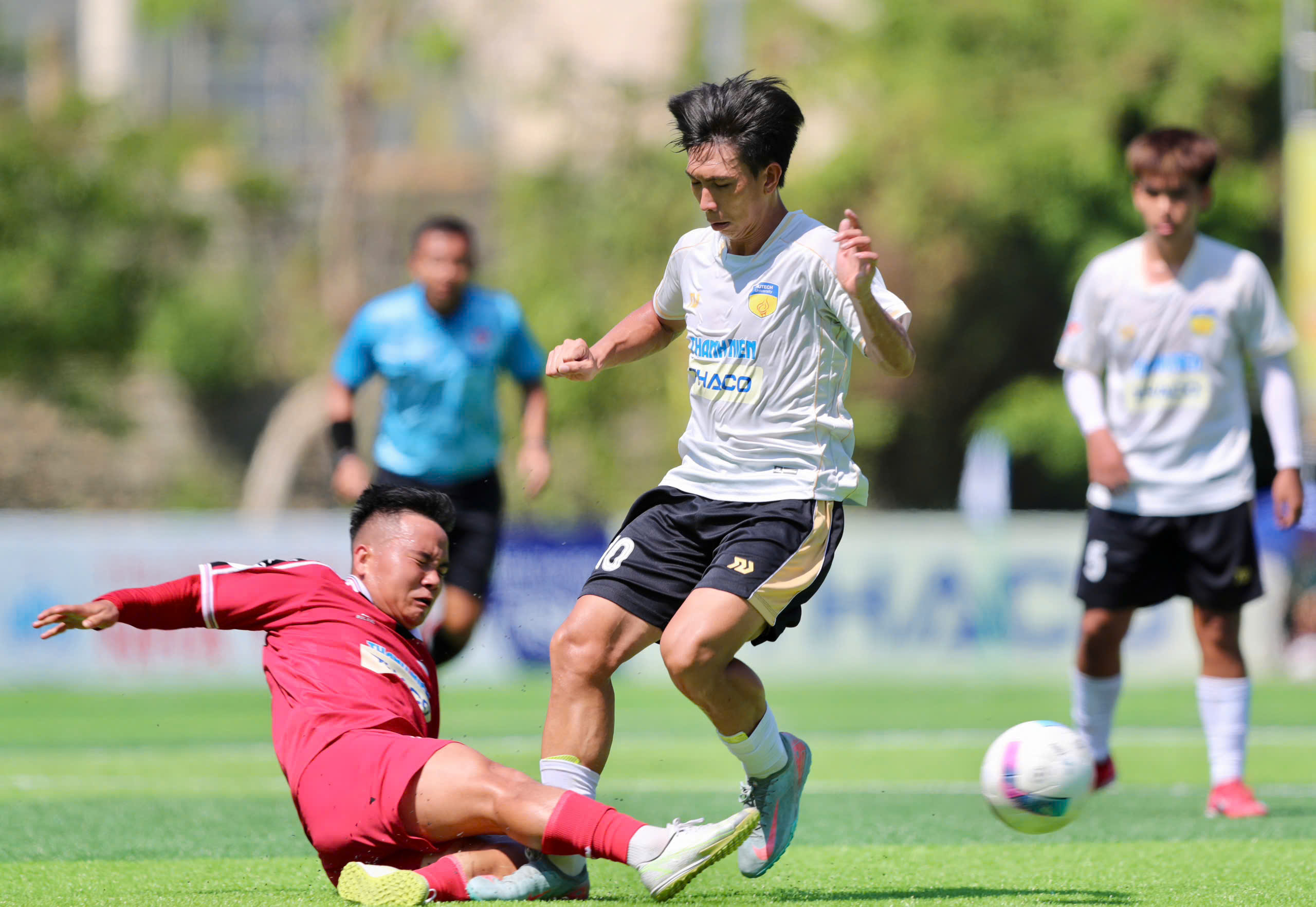 Lần cuối rực rỡ của nhạc trưởng tài hoa ở giải đấu danh giá- Ảnh 2.