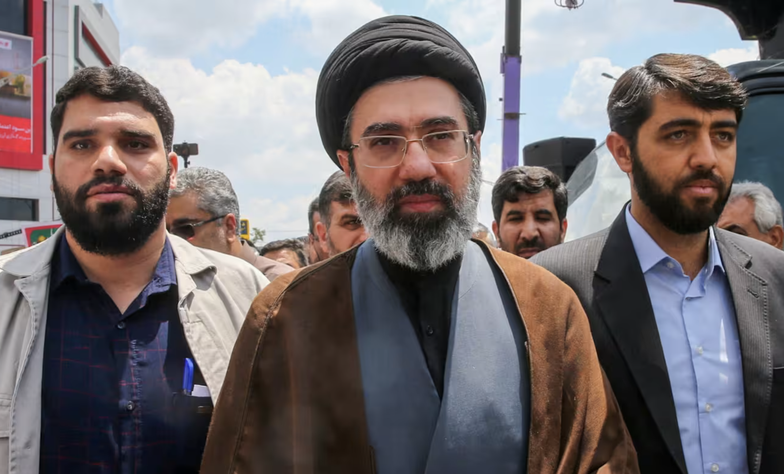 Lãnh tụ tối cao Iran - Ảnh 1.