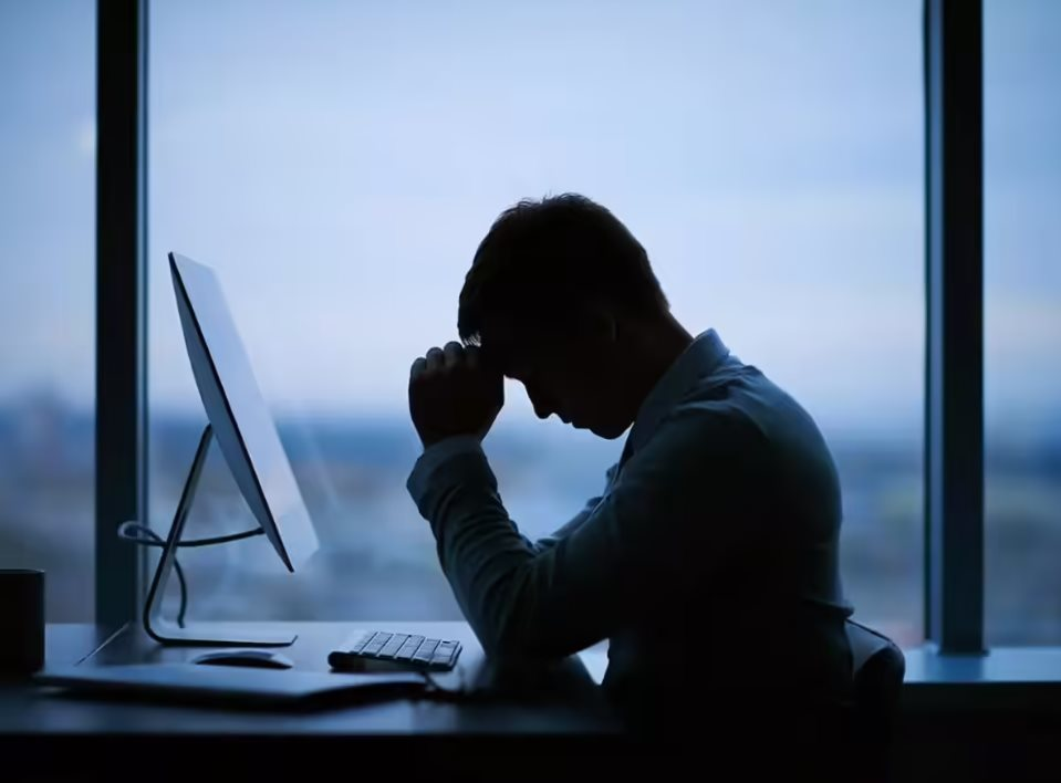 Lao động nghề ‘sang chảnh’ bất an, từ khoe ‘lương nghìn USD’ đến cảnh mất niềm tin nhất toàn ngành- Ảnh 1.