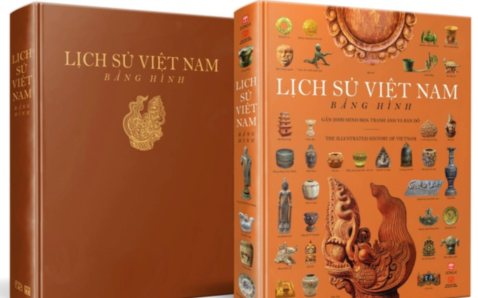 Bìa cuốn Lịch sử Việt Nam bằng hình. Ảnh: Đông A