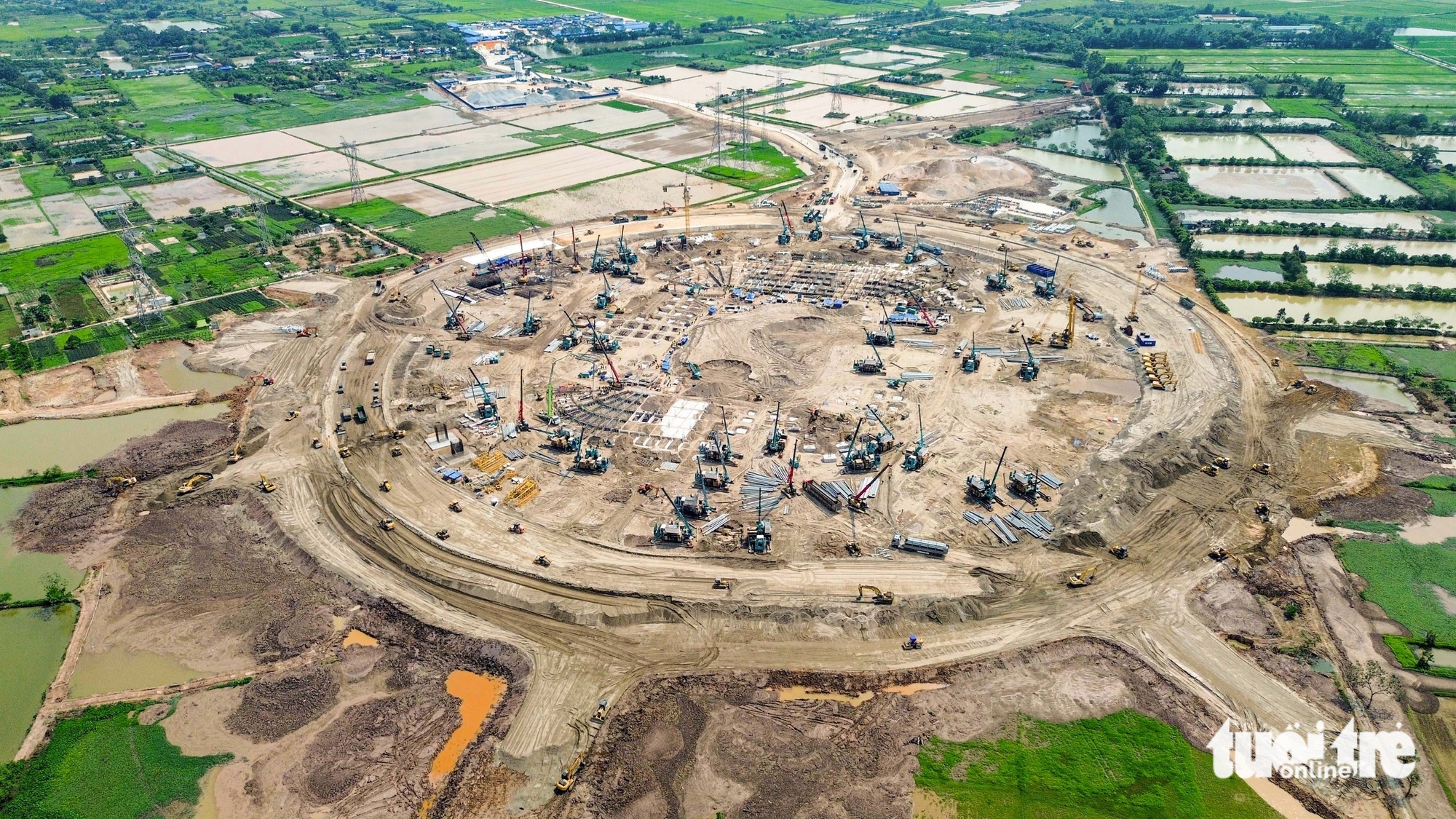 Lộ hình hài sân vận động lớn nhất thế giới ở Hà Nội 1 sân vận động - Ảnh 1.