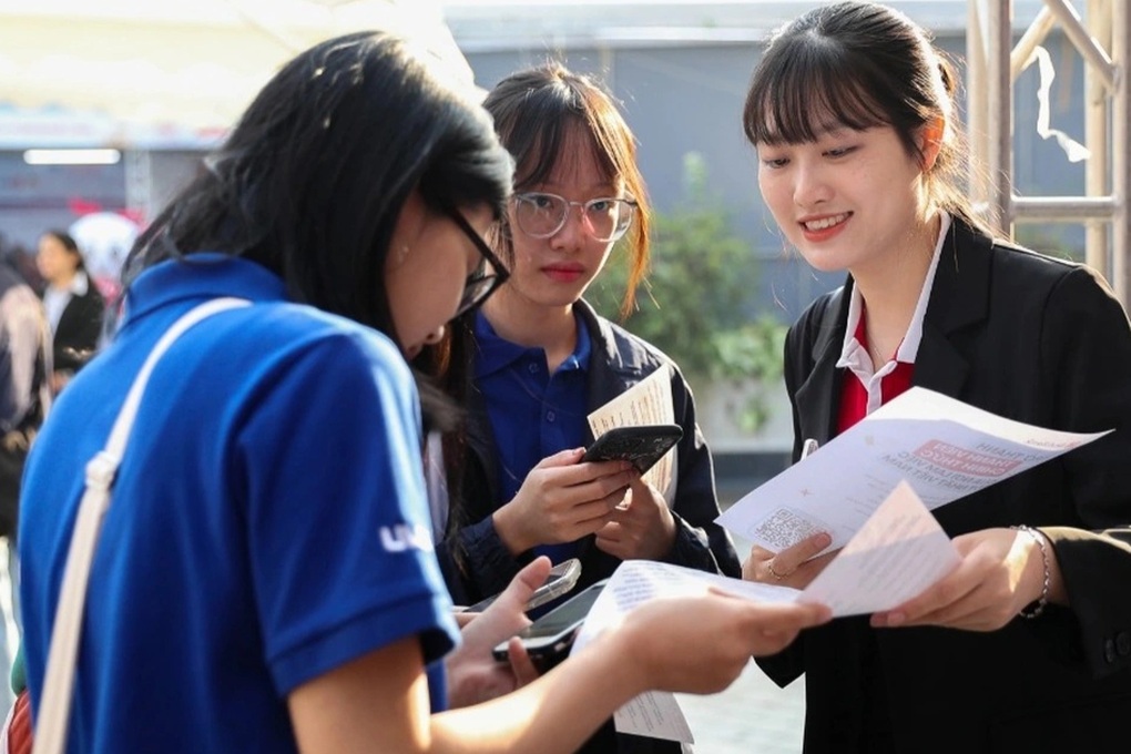 Loạt đại học tăng học phí 5-10% - 1