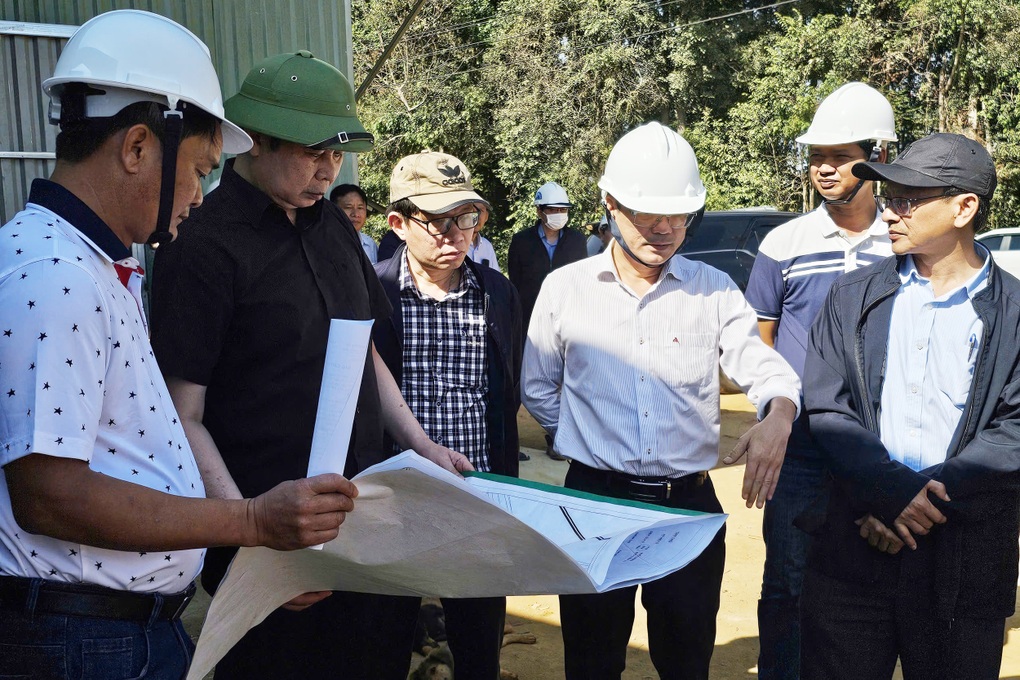 Loạt dự án xây trường chậm tiến độ, UBND tỉnh chỉ đạo khẩn - 1