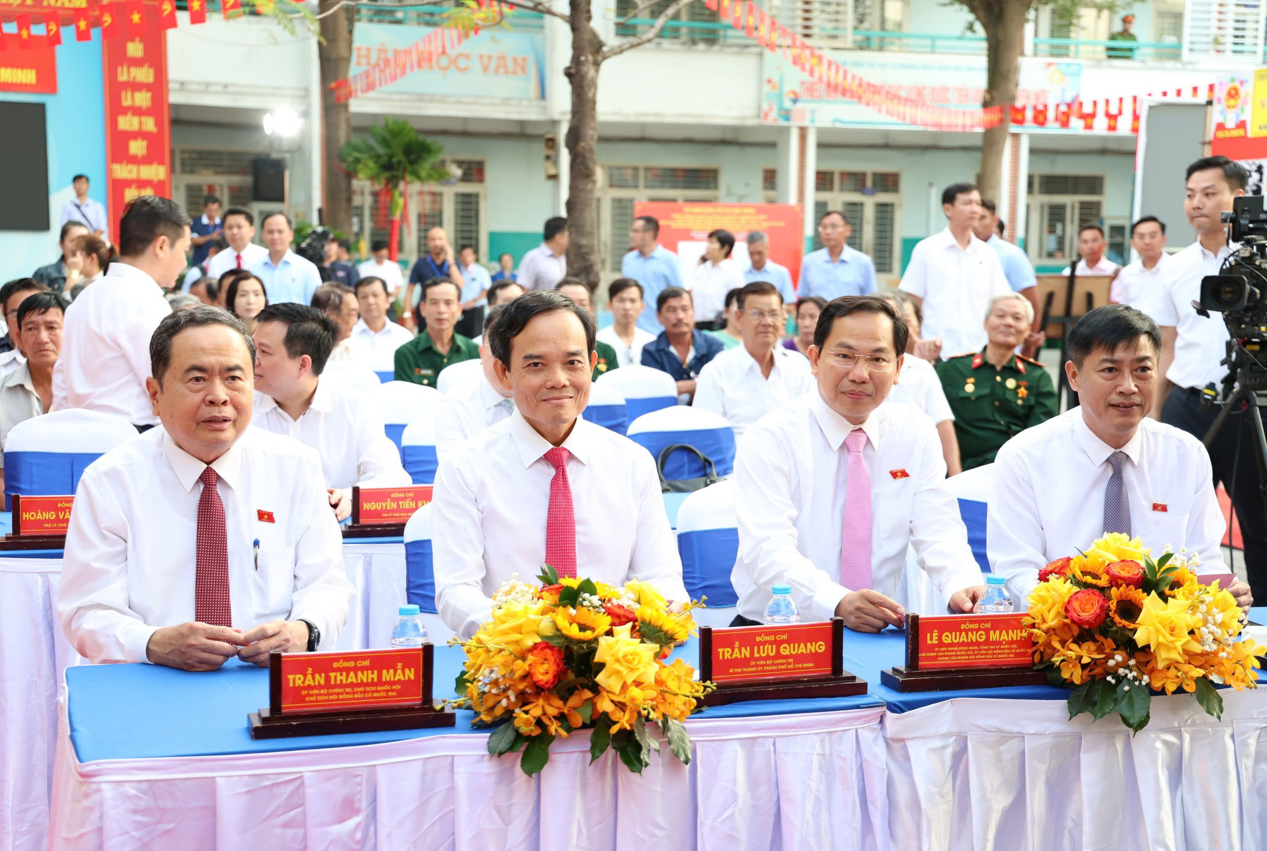 Lựa chọn những người tài đức - Ảnh 1.